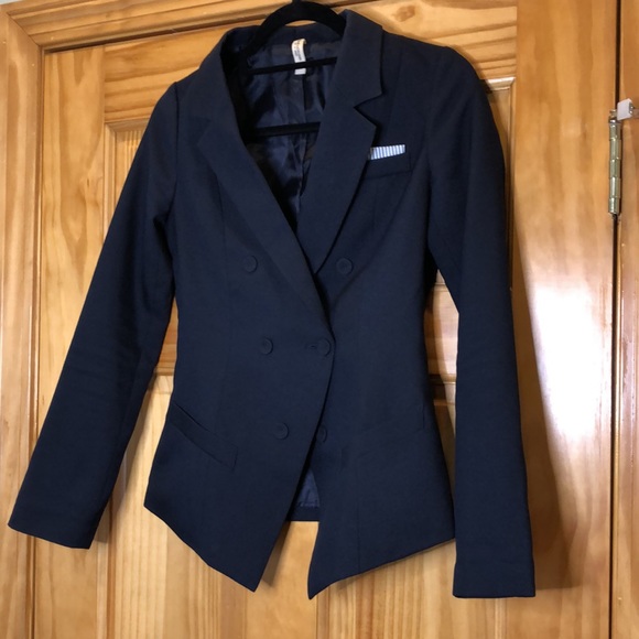 Navy Blue White Pinstripe Accent Blazer - Picture 3 of 8